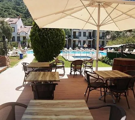 Random By Lookbookholiday Hotel *